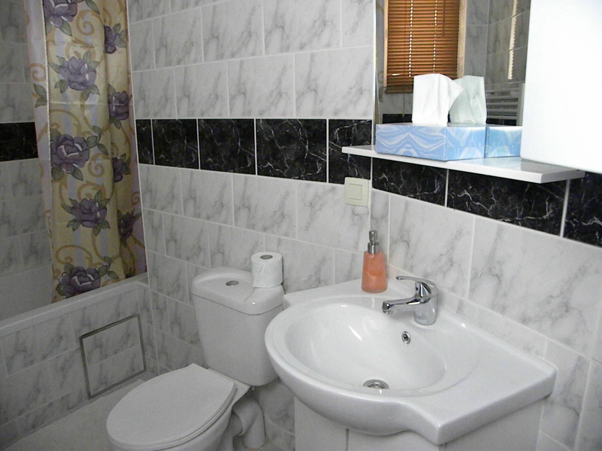City Center Apartements Fourche Bruksela Zewnętrze zdjęcie